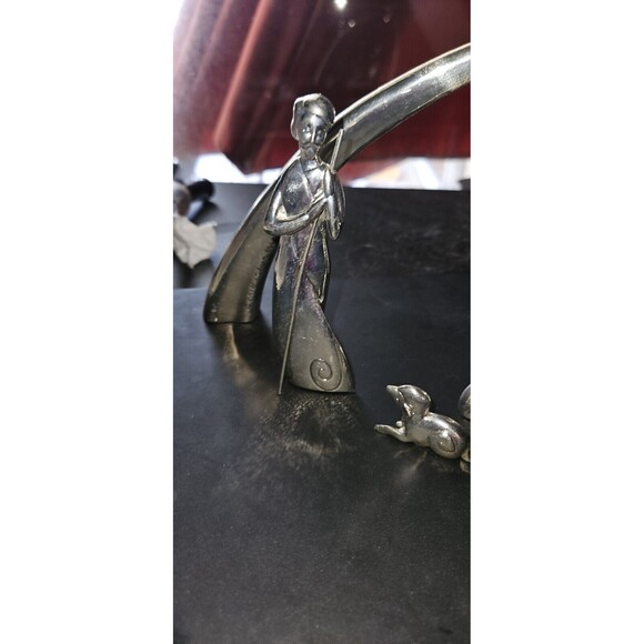 Serenity Nativity Set Mary Jesus Joseph Lamb by Seasons Midwest of Cannon Falls - Picture 4 of 5